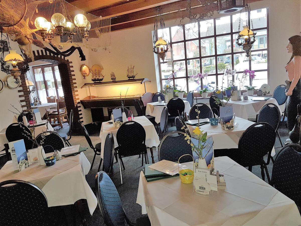 Hotel-Restaurant Cafe Caro 卡罗利嫩西尔 外观 照片